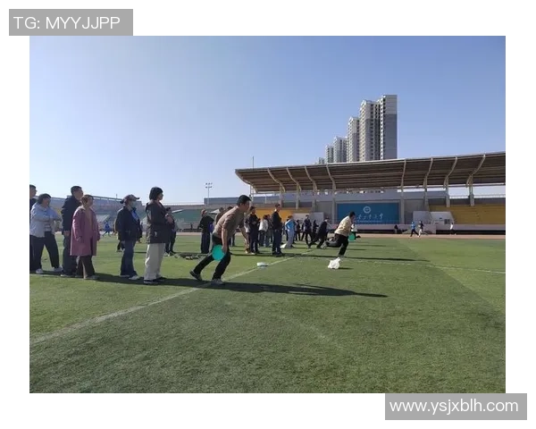 深圳飞盘队的团队协作之道：凝聚力与默契的完美结合